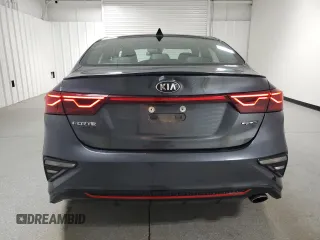 2020 Kia Forte GT-Line z VIN 3KPF34AD7LE181359, wystawiony jako Copart lot #59304265 z przebiegiem 89 264 mil mil oraz Czysty tytuł • Clean title. Historia ofert i sprzedaży dostępna na DreamBid. Obrazek 6.