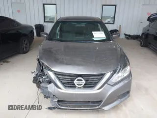 2018 Nissan Altima 2.5 S with VIN 1N4AL3AP7JC479452, listed as a IAAI auction lot 41911282 with 75,844 mi miles. Bid and sale history available at carsss.com. Image 12.