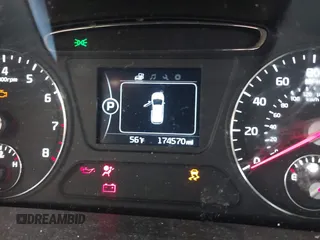 2016 Kia Sorento LX with VIN 5XYPG4A39GG064648, listed as a IAAI auction lot 41858048 with 174,570 mi miles and . Bid and sale history available at carsss.com. Image 16.