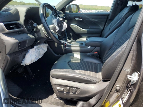 2022 Toyota Highlander XSE with VIN 5TDLZRBH8NS242131, listed as a Copart auction lot 59352015 with 26,232 mi miles and Salvage title. Bid and sale history available at DreamBid. Image 7.