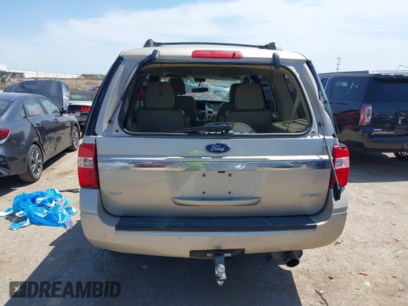 2017 Ford Expedition XLT with VIN 1FMJU1HT9HEA30640, listed as a IAAI auction lot 42257310 with Not provided miles and . Bid and sale history available at DreamBid. Image 16.