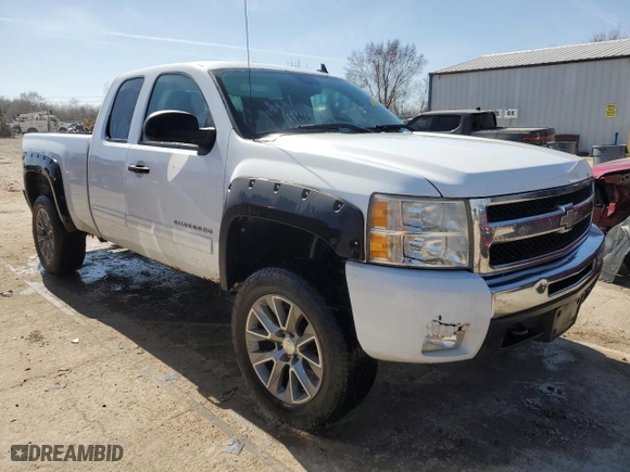 2011 Chevrolet Silverado 1500 LT with VIN 1GCRKSE30BZ304671, listed as a Copart auction lot 48824385 with 0 mi miles and Salvage Title. Bid and sale history available at carsss.com. Image 4.