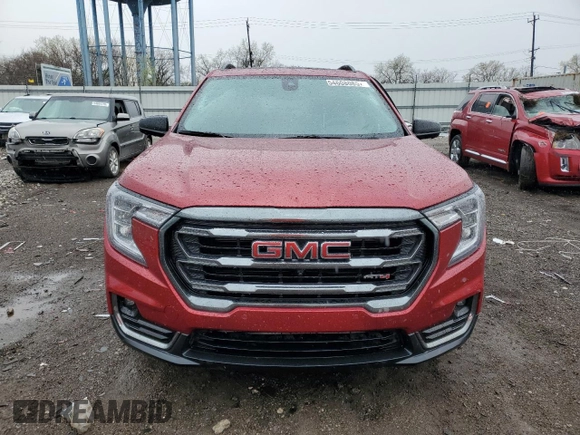 2024 GMC Terrain AT4 z VIN 3GKALYEG4RL219435, wystawiony jako Copart lot #54608085 z przebiegiem 59 572 mil mil oraz Szkoda całkowita • Salvage title. Historia ofert i sprzedaży dostępna na DreamBid. Obrazek 5.