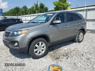 2013 Kia Sorento LX with VIN 5XYKT3A68DG358516, listed as a Copart auction lot 61806625 with 96,556 mi miles and Salvage title. Bid and sale history available at DreamBid. Image 1.