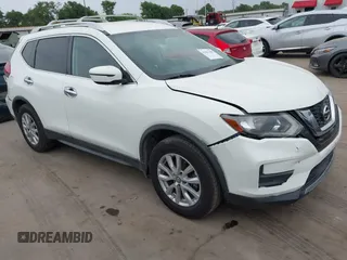 2017 Nissan Rogue SL z VIN JN8AT2MT8HW144260, wystawiony jako IAAI lot #41961989 z przebiegiem 114 627 mil mil oraz . Historia ofert i sprzedaży dostępna na DreamBid. Obrazek 1.