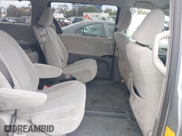 2011 Toyota Sienna LE AAS with VIN 5TDKK3DC0BS119045, listed as a IAAI auction lot 42184748 with 196,607 mi miles. Bid and sale history available at carsss.com. Image 8.