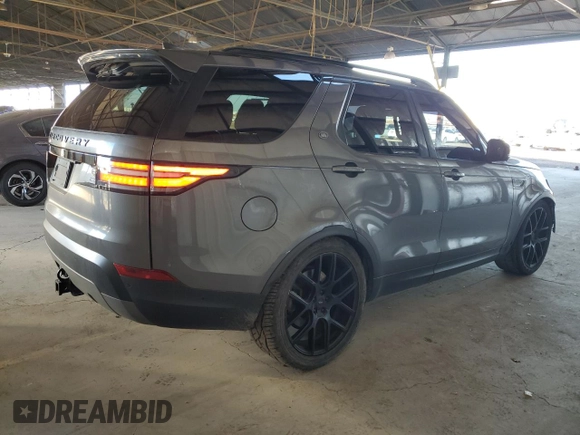 2019 Land Rover Discovery HSE Luxury with VIN SALRT2RV1KA082528, listed as a Copart auction lot 85150014 with 122,095 mi miles and Clean Title. Bid and sale history available at DreamBid. Image 3.