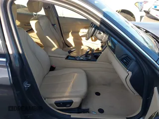 2013 BMW 3 Series 328i с VIN WBA3A5C5XDF601186, выставлен на аукционе IAAI как лот 42235936 с пробегом 207 589 миль миль и . История ставок и продаж доступна на DreamBid. Изображение 5.