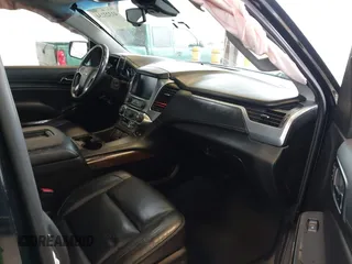 2019 Chevrolet Suburban LT z VIN 1GNSKHKC4KR177374, wystawiony jako IAAI lot #41323234 z przebiegiem 157 470 mil mil oraz . Historia ofert i sprzedaży dostępna na DreamBid. Obrazek 5.