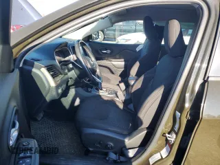 2016 Jeep Cherokee Altitude with VIN 1C4PJMCS2GW309427, listed as a Copart auction lot 88905595 with 175,974 mi miles and Salvage title. Bid and sale history available at DreamBid. Image 7.