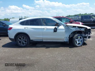 2025 BMW X4 xDrive30i with VIN 5UX33DT03S9X59312, listed as a IAAI auction lot 42531616 with 8,189 mi miles and . Bid and sale history available at DreamBid. Image 13.