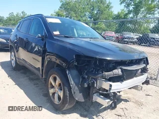 2020 Jeep Compass Latitude with VIN 3C4NJDBB2LT112590, listed as a IAAI auction lot 42618423 with 53,318 mi miles and . Bid and sale history available at DreamBid. Image 1.