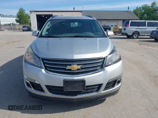 2016 Chevrolet Traverse LT z VIN 1GNKVGKD9GJ181209, wystawiony jako IAAI lot #42375172 z przebiegiem Nie podano mil oraz . Historia ofert i sprzedaży dostępna na DreamBid. Obrazek 12.