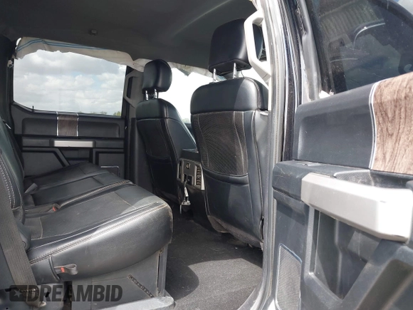 2019 Ford F-250 XL z VIN 1FT7W2BT8KEE12706, wystawiony jako IAAI lot #41906683 z przebiegiem 121 758 mil mil oraz . Historia ofert i sprzedaży dostępna na DreamBid. Obrazek 8.