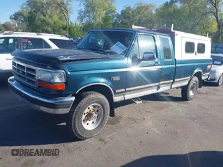 1995 Ford F-250 HD with VIN 1FTHX26G9SKB88703, listed as a IAAI auction lot 42119055 with 313,363 mi miles. Bid and sale history available at carsss.com. Image 2.