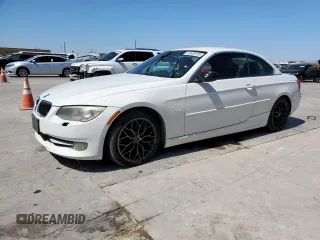 2011 BMW 3 Series 328i z VIN WBADW7C52BE443611, wystawiony jako Copart lot #49509135 z przebiegiem 137 665 mil mil oraz Szkoda całkowita • Salvage title. Historia ofert i sprzedaży dostępna na DreamBid. Obrazek 1.