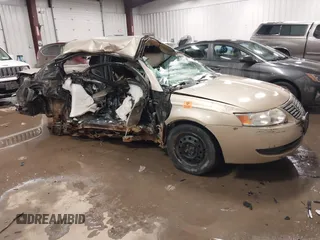 2006 Saturn ION z VIN 1G8AJ55F46Z167679, wystawiony jako IAAI lot #41617463 z przebiegiem 174 953 mil mil oraz . Historia ofert i sprzedaży dostępna na DreamBid. Obrazek 1.