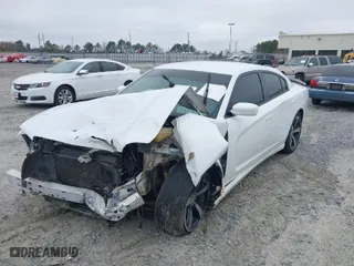 2014 Dodge Charger SXT with VIN 2C3CDXHG8EH369188, listed as a IAAI auction lot 41475984 with 181,513 mi miles. Bid and sale history available at carsss.com. Image 6.