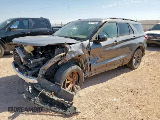 2022 Ford Explorer XLT z VIN 1FMSK7DH8NGC30777, wystawiony jako Copart lot #60958195 z przebiegiem 47 804 mil mil oraz Szkoda całkowita • Salvage title. Historia ofert i sprzedaży dostępna na DreamBid. Obrazek 1.