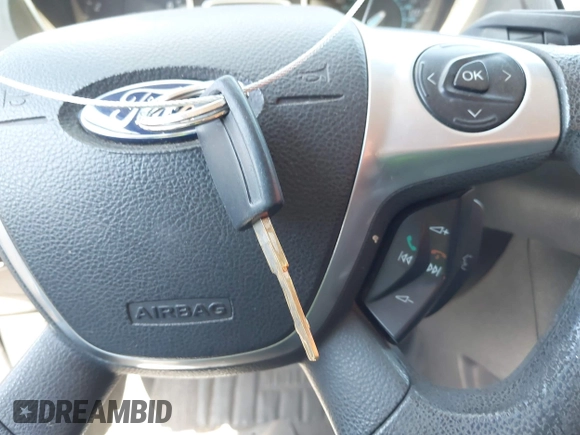2012 Ford Focus SE с VIN 1FAHP3F24CL385936, выставлен на аукционе IAAI как лот 42305165 с пробегом 140 200 миль миль и . История ставок и продаж доступна на DreamBid. Изображение 11.