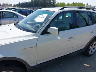 2007 BMW X3 3.0si with VIN WBXPC93497WF26827, listed as a IAAI auction lot 42130088 with 160,852 mi miles. Bid and sale history available at carsss.com. Image 6.