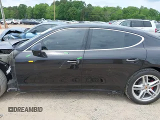 2013 Porsche Panamera 4S z VIN WP0AB2A71DL061108, wystawiony jako IAAI lot #42063281 z przebiegiem 90 100 mil mil oraz . Historia ofert i sprzedaży dostępna na DreamBid. Obrazek 15.