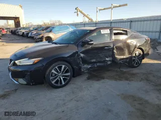 2020 Nissan Maxima SL with VIN 1N4AA6DV7LC383356, listed as a Copart auction lot 42781725 with 29,478 mi miles and Salvage Title. Bid and sale history available at carsss.com. Image 1.