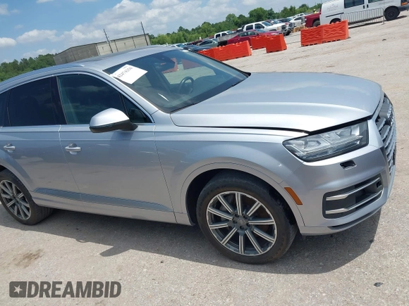 2018 Audi Q7 Prestige with VIN WA1VAAF74JD012380, listed as a IAAI auction lot 42474250 with 131,265 mi miles and . Bid and sale history available at DreamBid. Image 13.