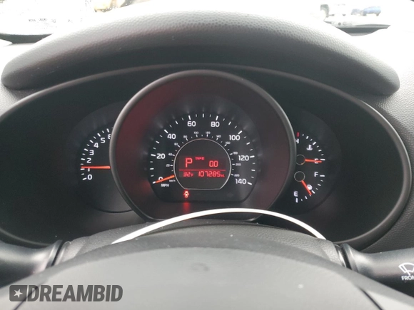 2015 Kia Soul with VIN KNDJN2A2XF7159738, listed as a Copart auction lot 44643055 with 107,285 mi miles and Clean Title. Bid and sale history available at DreamBid. Image 9.