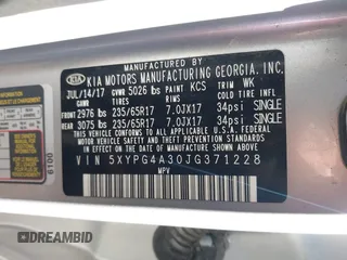 2018 Kia Sorento L with VIN 5XYPG4A30JG371228, listed as a IAAI auction lot 41633300 with 1 mi miles. Bid and sale history available at carsss.com. Image 9.