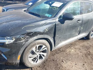 2022 Buick Envision Essence with VIN LRBFZPR47ND162849, listed as a IAAI auction lot 41613567 with 34,322 mi miles. Bid and sale history available at carsss.com. Image 6.