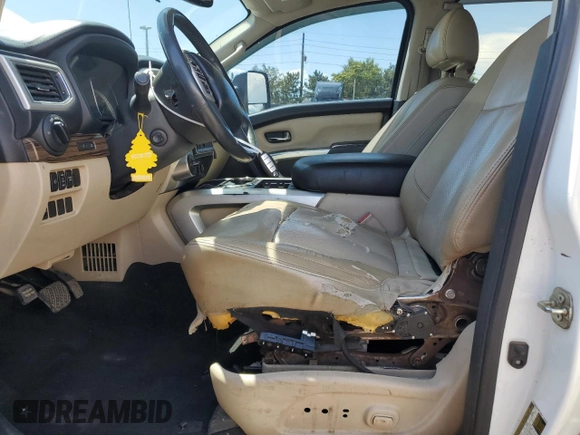 2016 Nissan Titan Platinum Reserve z VIN 1N6BA1F41GN504539, wystawiony jako Copart lot #64812975 z przebiegiem 143 144 mil mil oraz Szkoda całkowita • Salvage title. Historia ofert i sprzedaży dostępna na DreamBid. Obrazek 7.