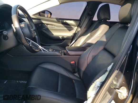 2022 Mazda 3 Preferred with VIN JM1BPACL6N1502559, listed as a Copart auction lot 61722474 with 34,693 mi miles and Salvage title. Bid and sale history available at DreamBid. Image 7.