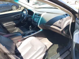 2013 Nissan Altima SL with VIN 1N4AL3APXDC242068, listed as a IAAI auction lot 42029009 with 156,427 mi miles and . Bid and sale history available at DreamBid. Image 5.