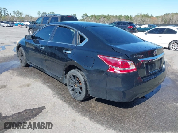2014 Nissan Altima 2.5 with VIN 1N4AL3AP9EN375913, listed as a IAAI auction lot 41820544 with 201,850 mi miles. Bid and sale history available at carsss.com. Image 3.