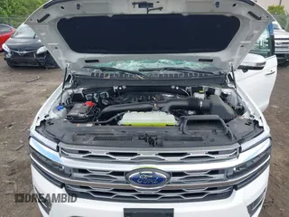 2024 Ford Expedition Platinum с VIN 1FMJU1M87REA86904, выставлен на аукционе IAAI как лот 42335782 с пробегом 6 411 миль миль и . История ставок и продаж доступна на DreamBid. Изображение 10.