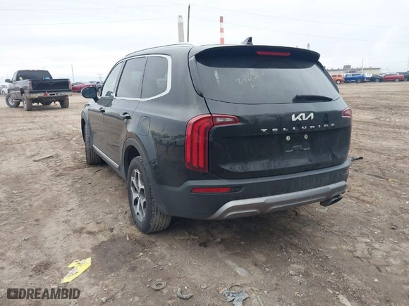 2022 Kia Telluride EX with VIN 5XYP34HC5NG290362, listed as a IAAI auction lot 40966766 with 57,935 mi miles. Bid and sale history available at carsss.com. Image 3.
