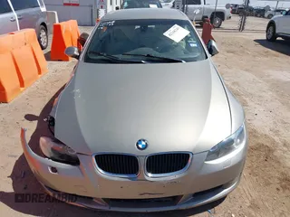 2009 BMW 3 Series 328i z VIN WBAWL13519PX25462, wystawiony jako IAAI lot #42318249 z przebiegiem 96 864 mil mil oraz . Historia ofert i sprzedaży dostępna na DreamBid. Obrazek 13.