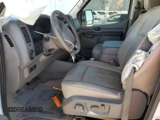 2017 Nissan NV SL z VIN 5BZAF0AA5HN852370, wystawiony jako Copart lot #78544714 z przebiegiem 71 215 mil mil oraz Szkoda całkowita • Salvage title. Historia ofert i sprzedaży dostępna na DreamBid. Obrazek 7.