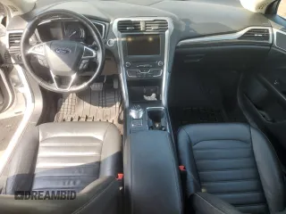 2017 Ford Fusion SE with VIN 3FA6P0HDXHR405734, listed as a Copart auction lot 62506735 with 97,585 mi miles and Clean title. Bid and sale history available at DreamBid. Image 8.