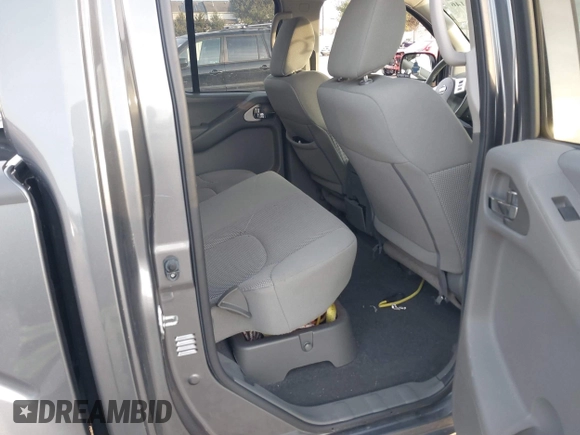 2018 Nissan Frontier PRO-4X with VIN 1N6AD0EV3JN772734, listed as a IAAI auction lot 41781146 with 74,760 mi miles. Bid and sale history available at carsss.com. Image 8.