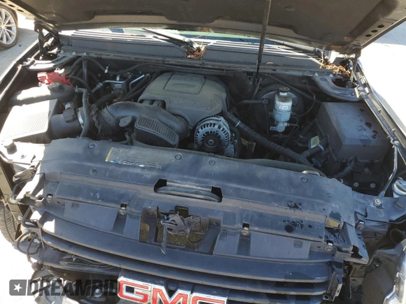 2011 GMC Yukon SLE with VIN 1GKS1AE02BR213992, listed as a Copart auction lot 75609704 with 133,536 mi miles and Salvage Title. Bid and sale history available at carsss.com. Image 12.