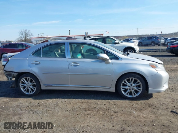 2010 Lexus HS 250h with VIN JTHBB1BA3A2016406, listed as a IAAI auction lot 41904811 with 175,120 mi miles and . Bid and sale history available at DreamBid. Image 13.