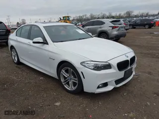 2015 BMW 5 Series 528i xDrive with VIN WBA5A7C53FD620911, listed as a IAAI auction lot 42056761 with 140,757 mi miles. Bid and sale history available at carsss.com. Image 1.