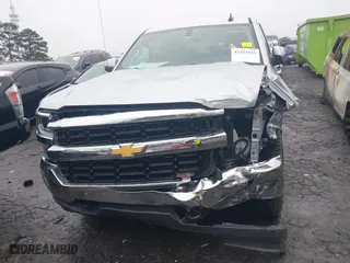 2018 Chevrolet Silverado 1500 LT with VIN 1GCVKREH6JZ360826, listed as a IAAI auction lot 41423923 with 158,170 mi miles. Bid and sale history available at carsss.com. Image 6.