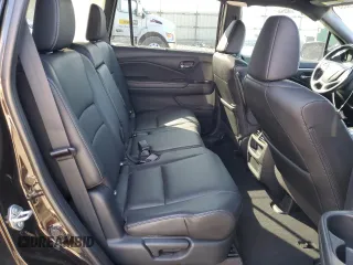 2020 Honda Passport EX-L z VIN 5FNYF8H57LB012250, wystawiony jako Copart lot #48579635 z przebiegiem 78 936 mil mil oraz Szkoda całkowita • Salvage title. Historia ofert i sprzedaży dostępna na DreamBid. Obrazek 10.
