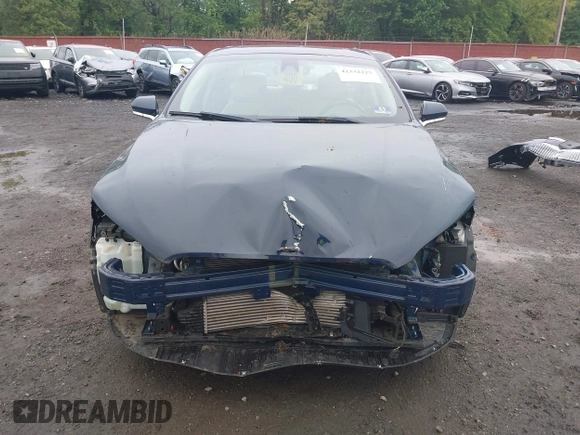 2019 Lincoln MKZ Reserve II с VIN 3LN6L5F98KR621828, выставлен на аукционе IAAI как лот 42332227 с пробегом 41 547 миль миль и . История ставок и продаж доступна на DreamBid. Изображение 12.