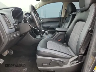 2016 Chevrolet Colorado 4WD Z71 z VIN 1GCPTDE14G1194938, wystawiony jako Copart lot #60602105 z przebiegiem 162 459 mil mil oraz Czysty tytuł • Clean title. Historia ofert i sprzedaży dostępna na DreamBid. Obrazek 7.