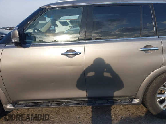 2011 Infiniti QX56 8-passenger with VIN JN8AZ2NC1B9301274, listed as a IAAI auction lot 41865441 with 221,759 mi miles. Bid and sale history available at carsss.com. Image 14.