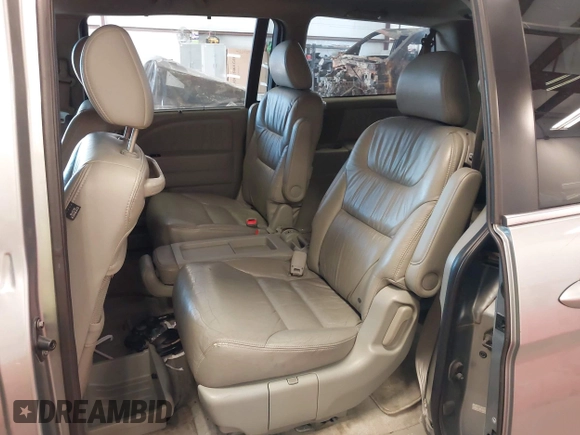 2007 Honda Odyssey EX-L with VIN 5FNRL38737B095747, listed as a IAAI auction lot 42126000 with 178,779 mi miles. Bid and sale history available at carsss.com. Image 8.